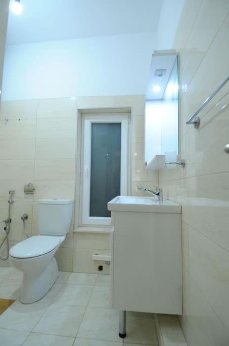 Апартаменти Grandpa House App.1 Тирана Екстер'єр фото